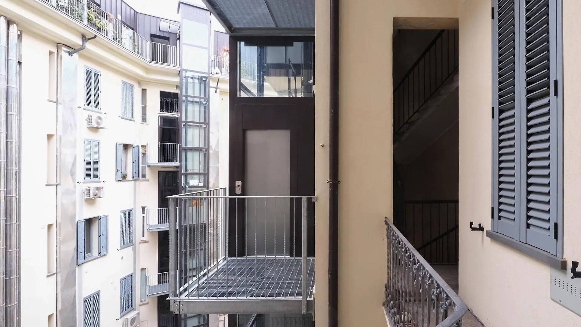 Appartement Primopiano - Ugo Bassi à Milan