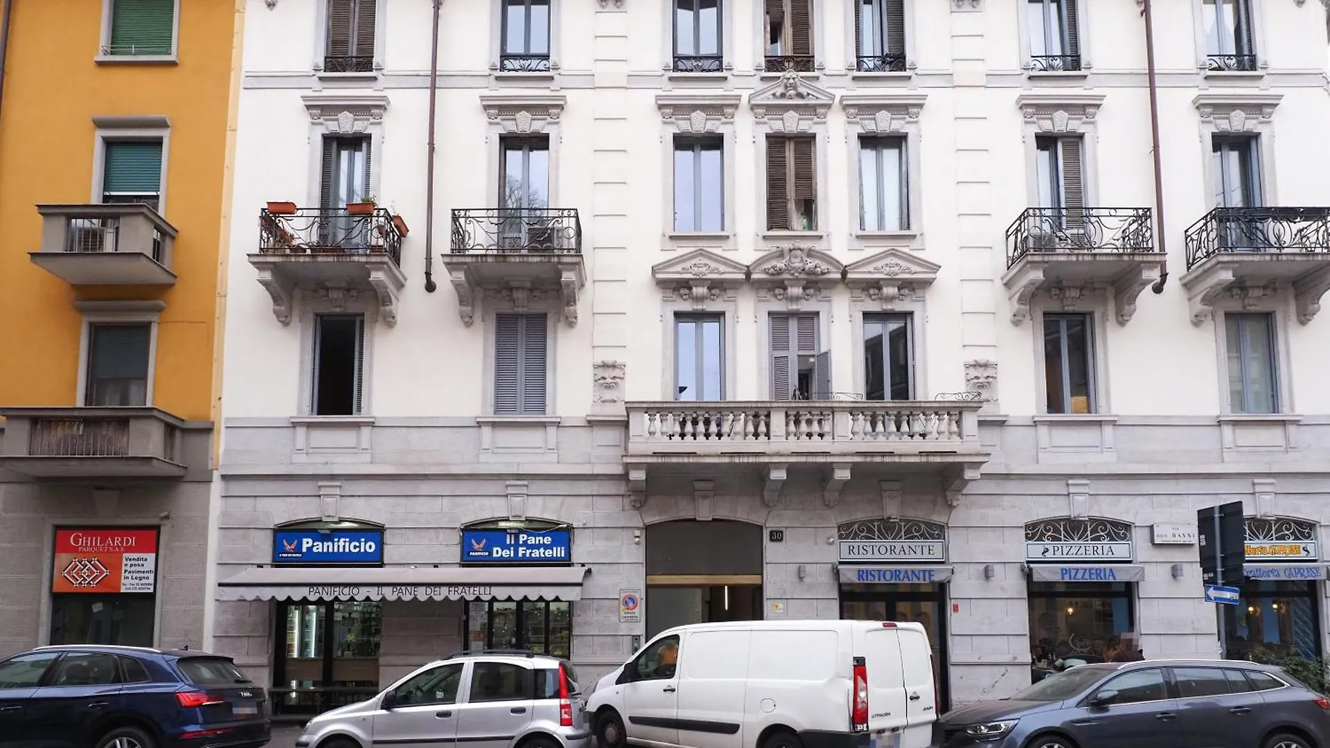 Appartamento Primopiano - Ugo Bassi Milano Italia